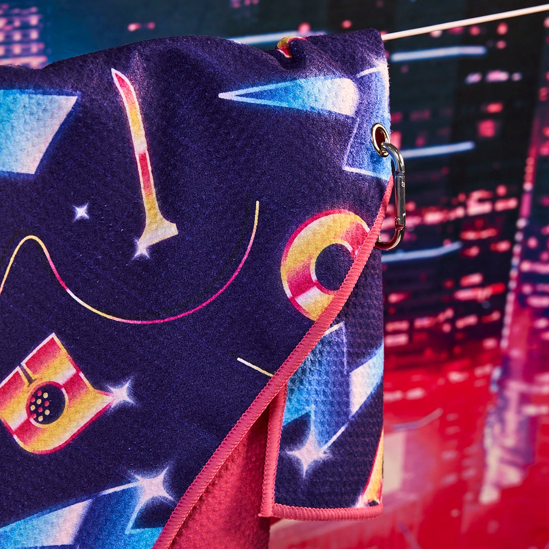 <h2>Vapor Rave</h2> <p>Golf Towel</p> - Noonan Golf Co