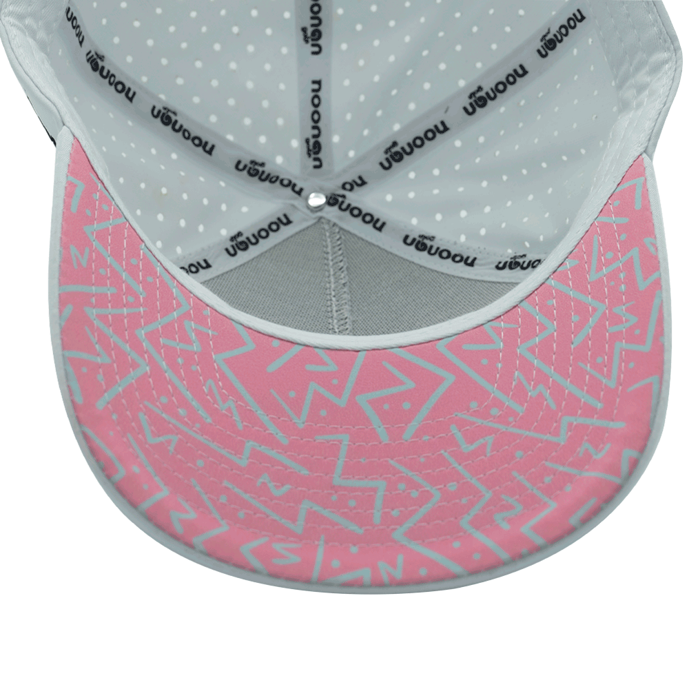 <h2>Zesty ZigZag</h2> <p>Snapback Hat</p> - Noonan Golf Co